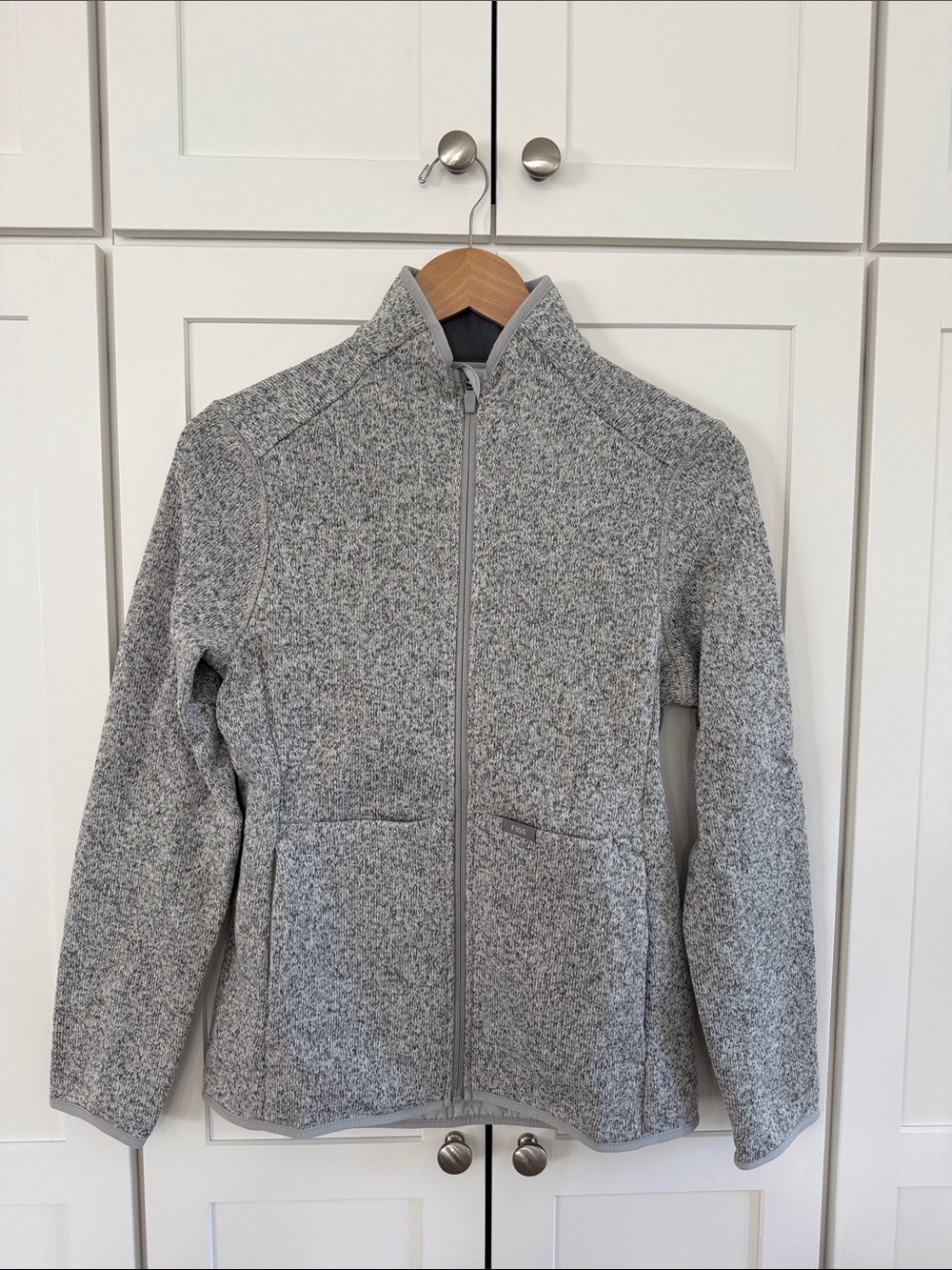 Figs Heathered Light Gray Full-Zip Sweater Jacket